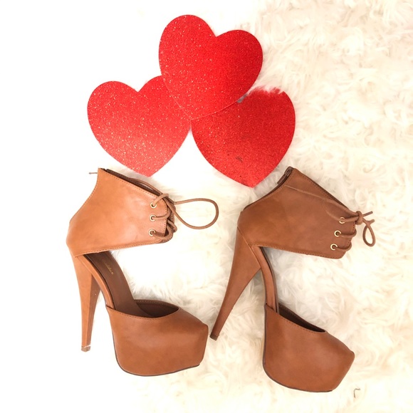 Tan Pointy Lace Up High Heels ✨ - Picture 3 of 15